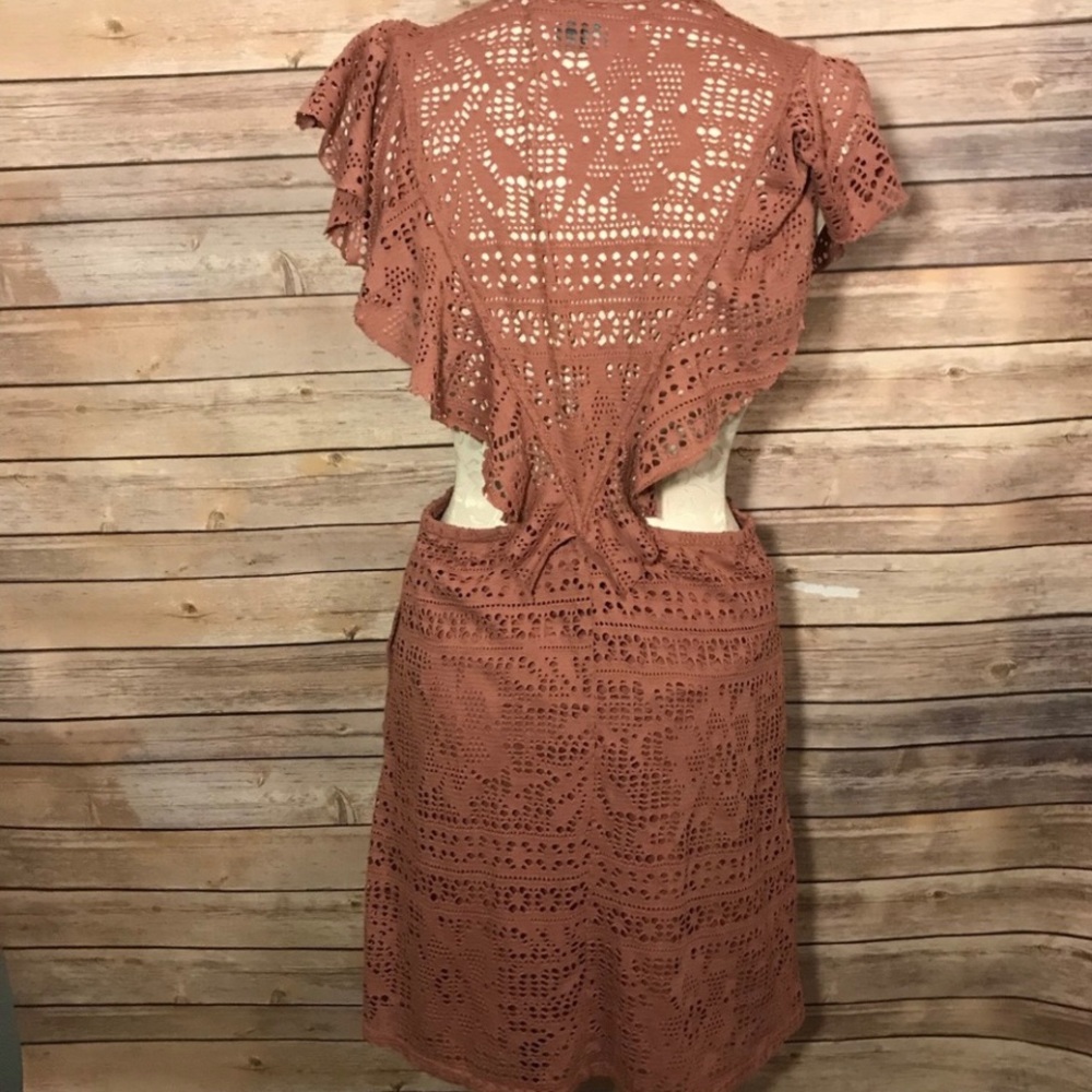 FREE PEOPLE BEACH Lindy Mini Dresz Eyelet - Picture 5 of 8